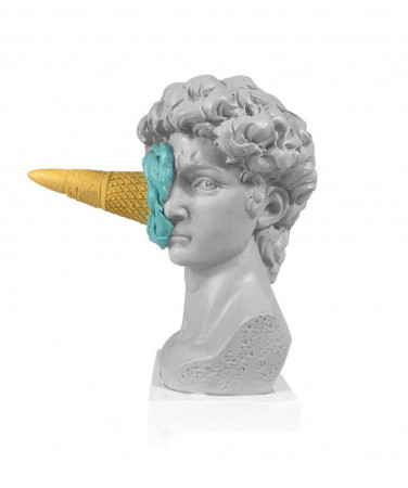 Разрушение мороженого на фан-шоу